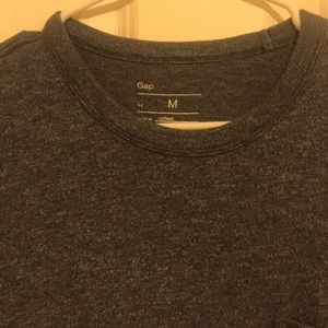 Gap dark blue heather tee.